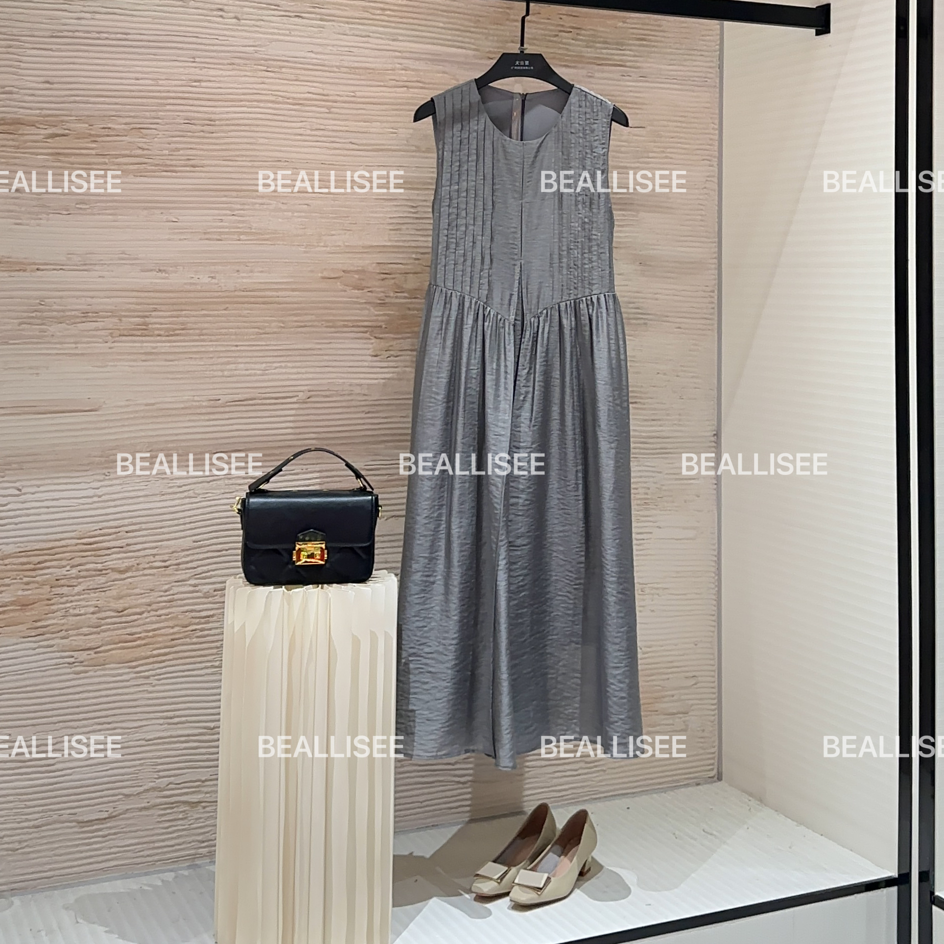 【宠粉价】夏季新款无袖显瘦国风时尚宽松连衣裙W-A1111