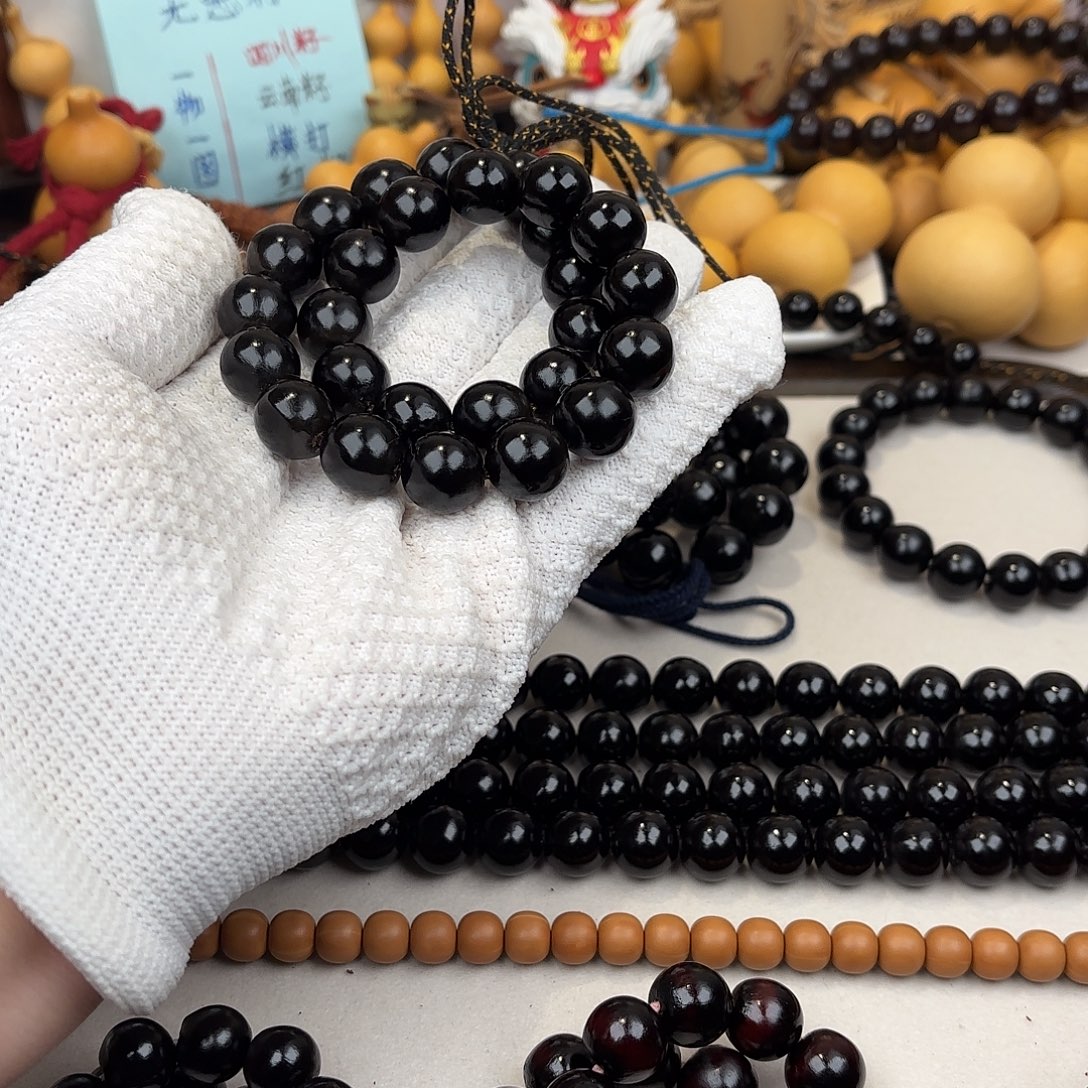 戚***栩草珠菩提吊坠无患子手持27可