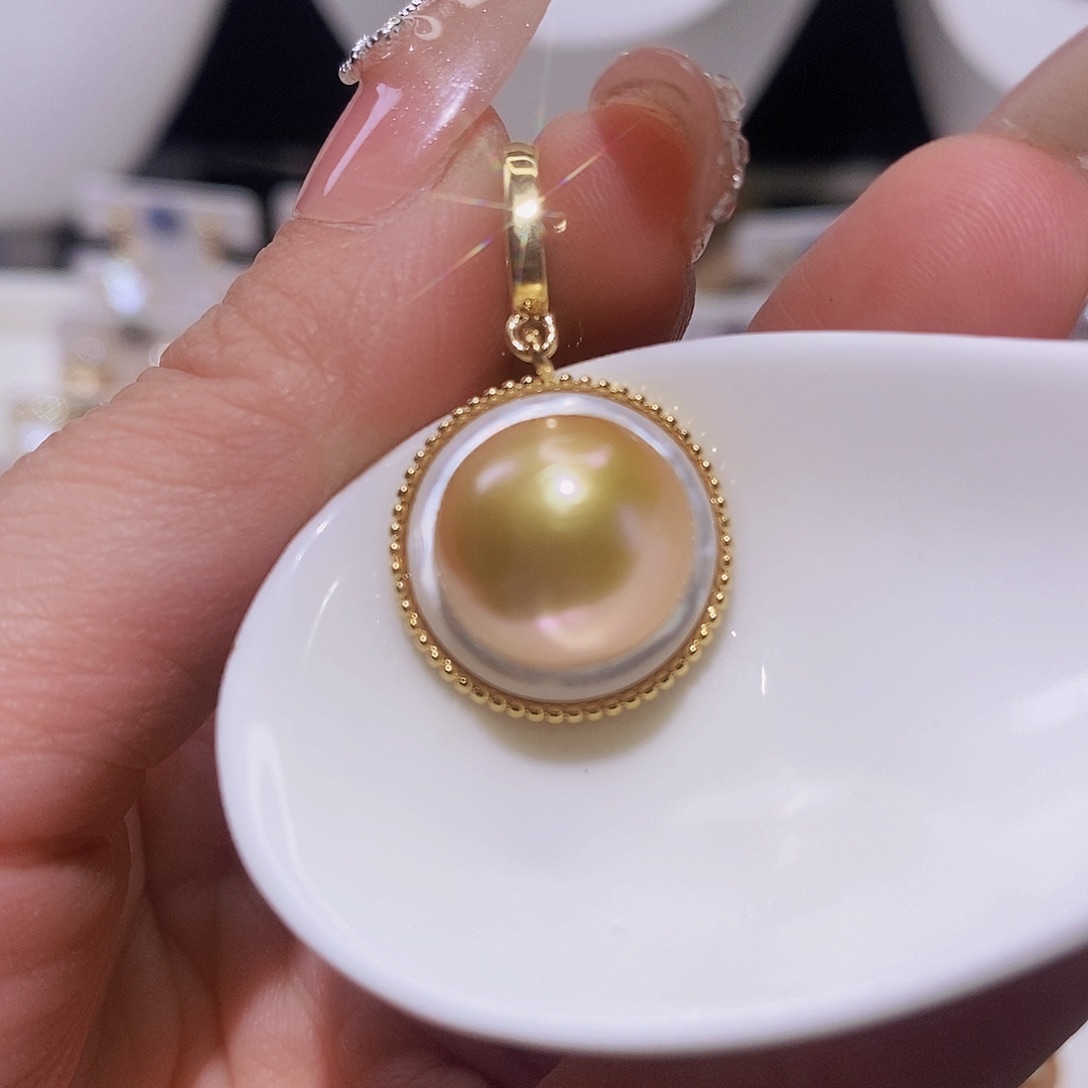 淡水珍珠颈饰合金