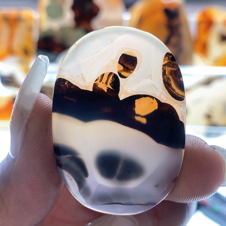 玛瑙/玉髓颈饰未镶嵌