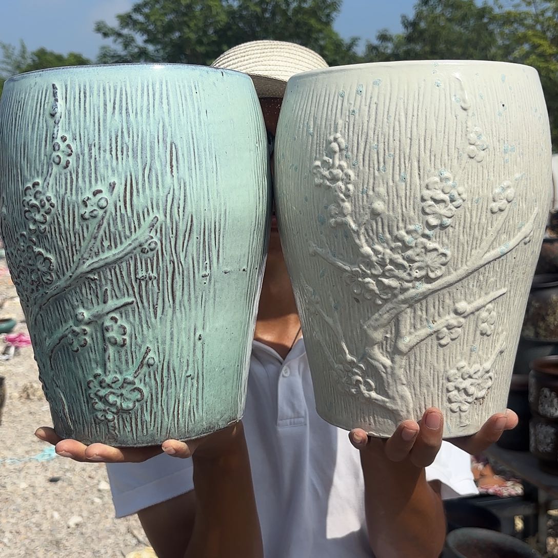 梅花两个色口径18高度28