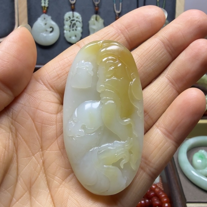 *****和田玉未镶嵌手链