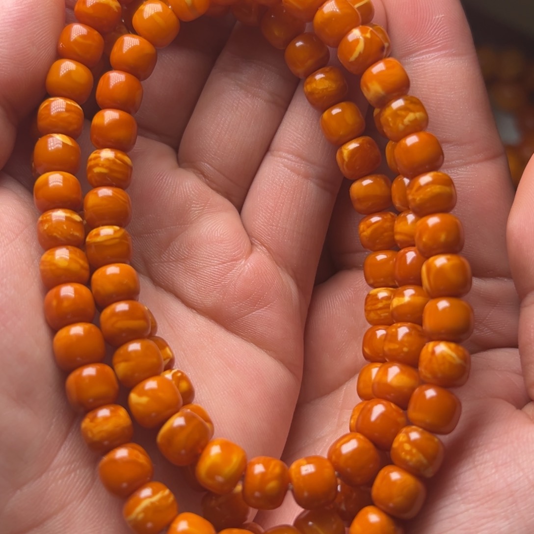 蜜蜡吊坠(不含链)未镶嵌