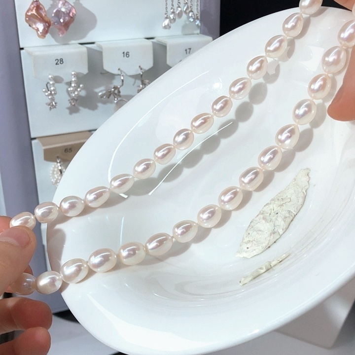 光***谁银S925镶嵌淡水珍珠项链