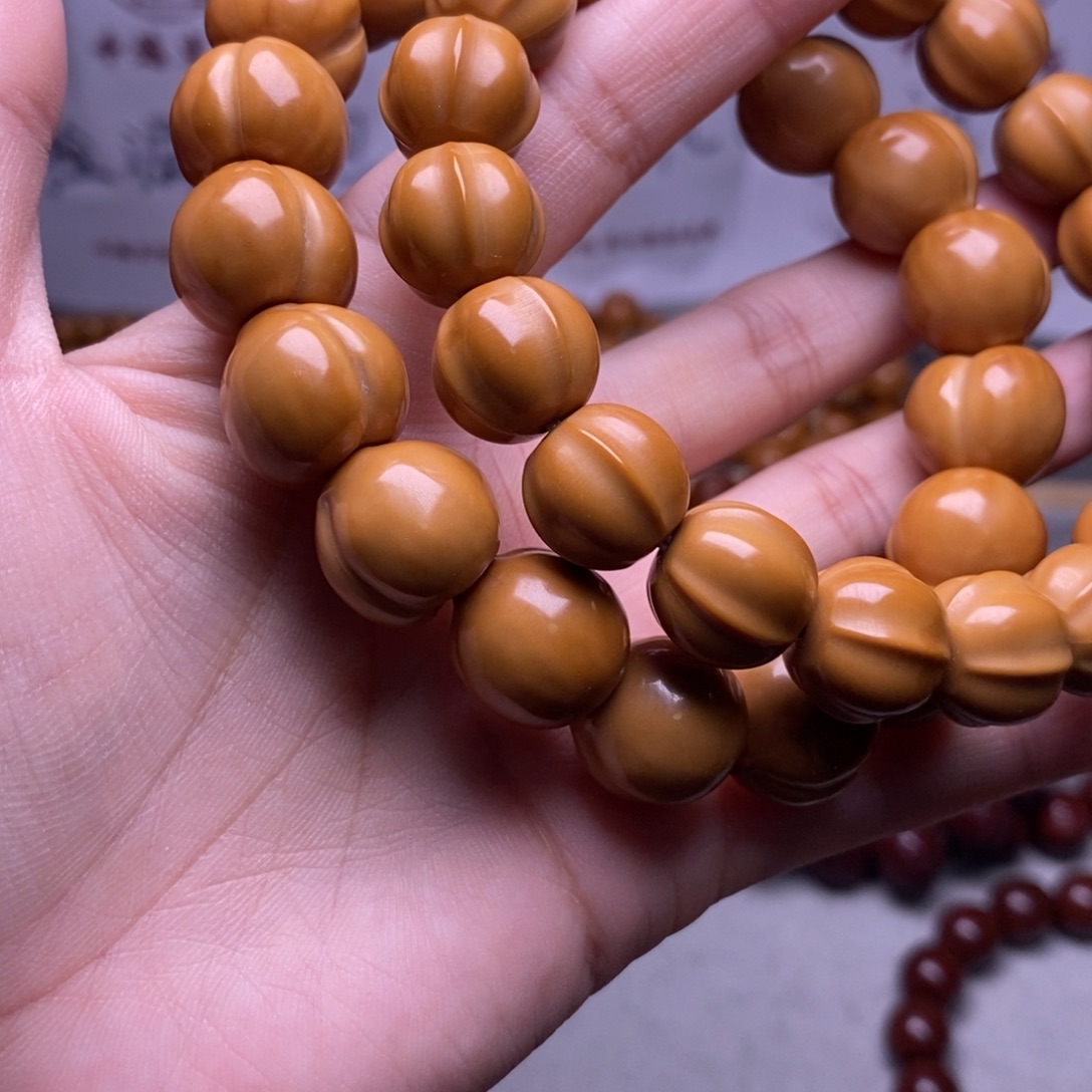 手串猴头核桃屁桃鲨鱼