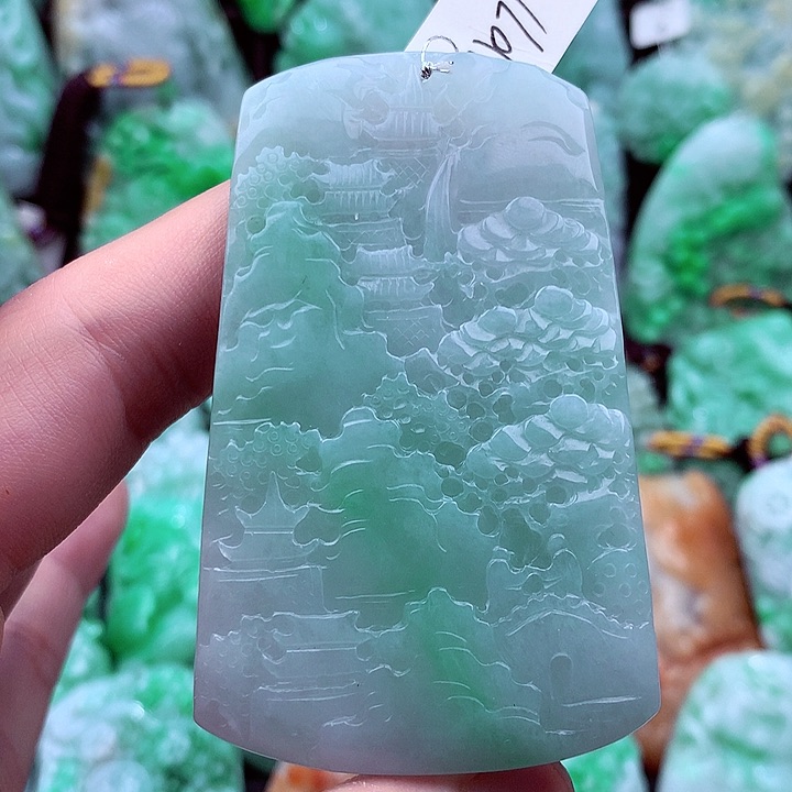 翡翠吊坠(不含链)未镶嵌