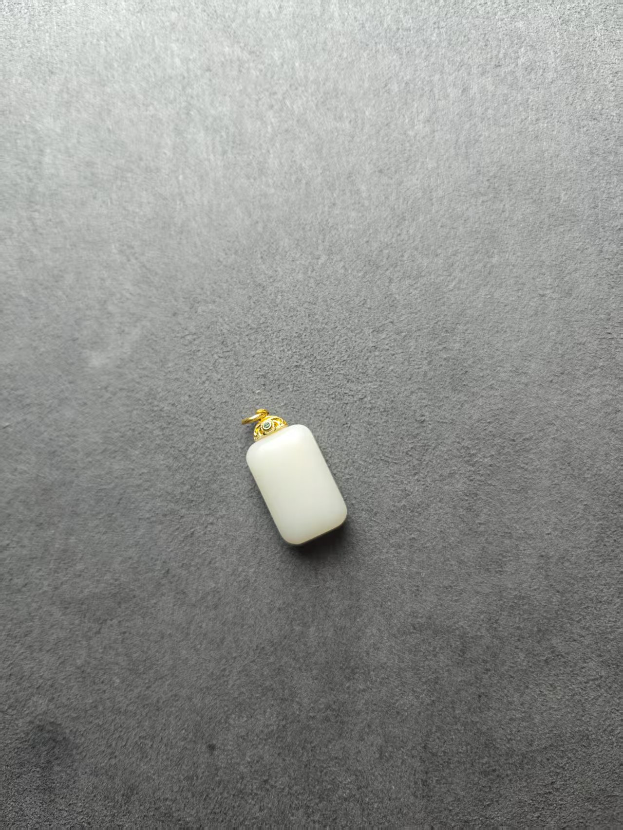 和田玉米达料吊坠 K19058