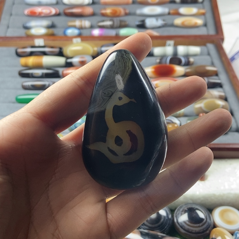 【闪购商品】玛瑙/玉髓未镶嵌颈饰文*爷