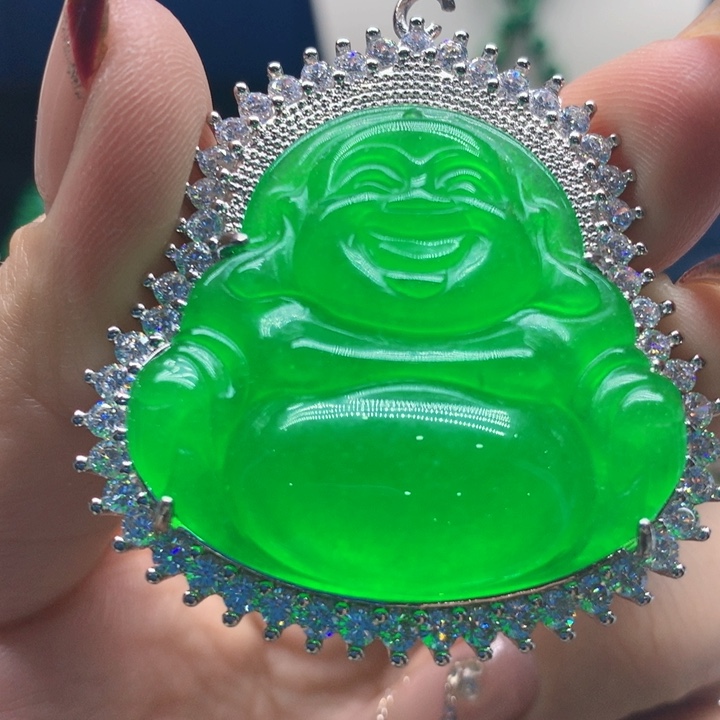 翡翠颈饰未镶嵌吊坠