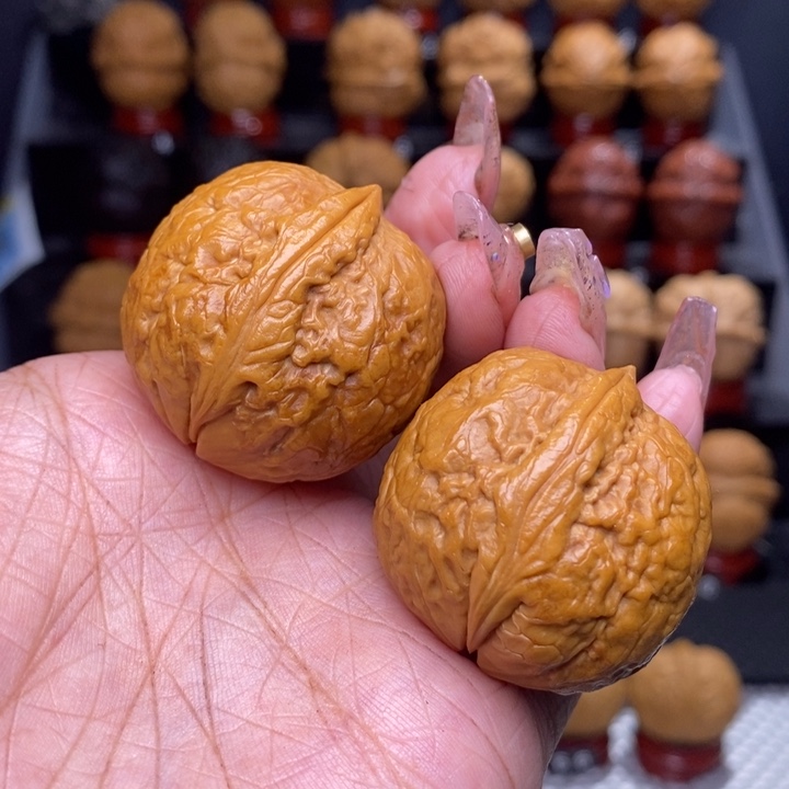 文玩核桃把件小钢炮13号