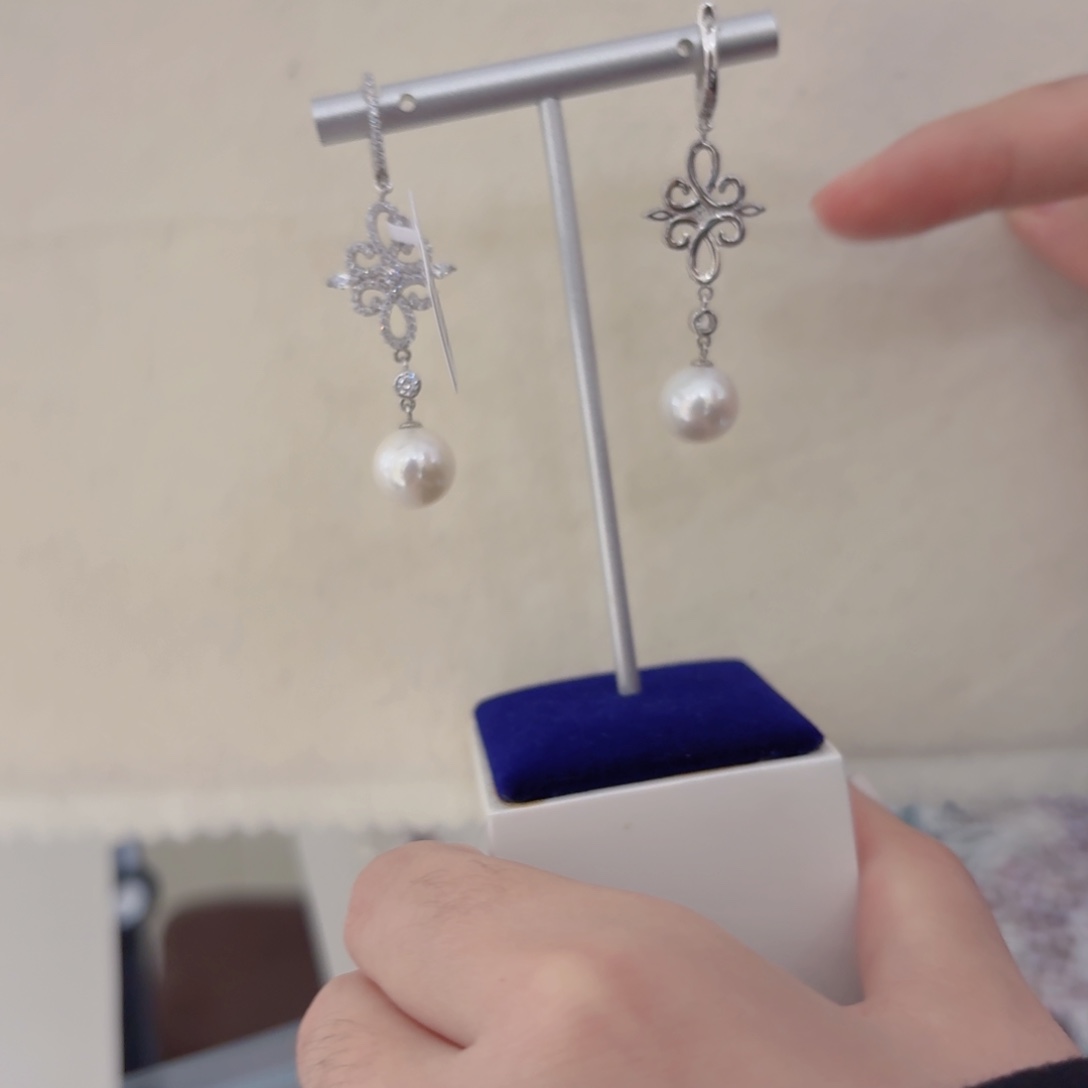 淡水珍珠耳饰未镶嵌