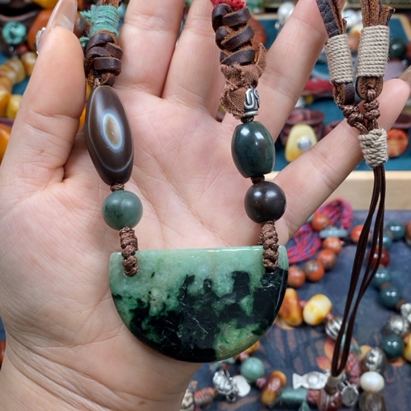 【闪购商品】翡翠颈饰未镶嵌项链