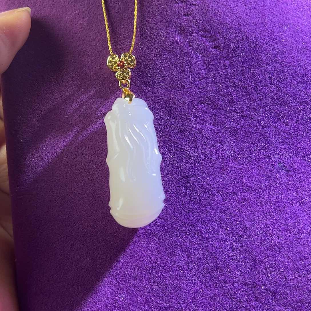 和田玉未镶嵌颈饰用****6