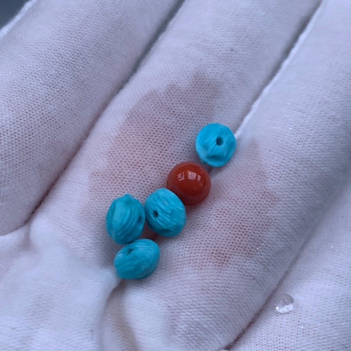 南红玛瑙未镶嵌珠宝奇石