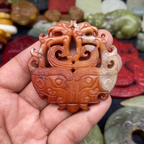 和田玉颈饰未镶嵌111