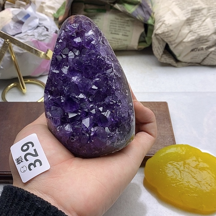 紫晶大型摆件（非配饰）未镶嵌
