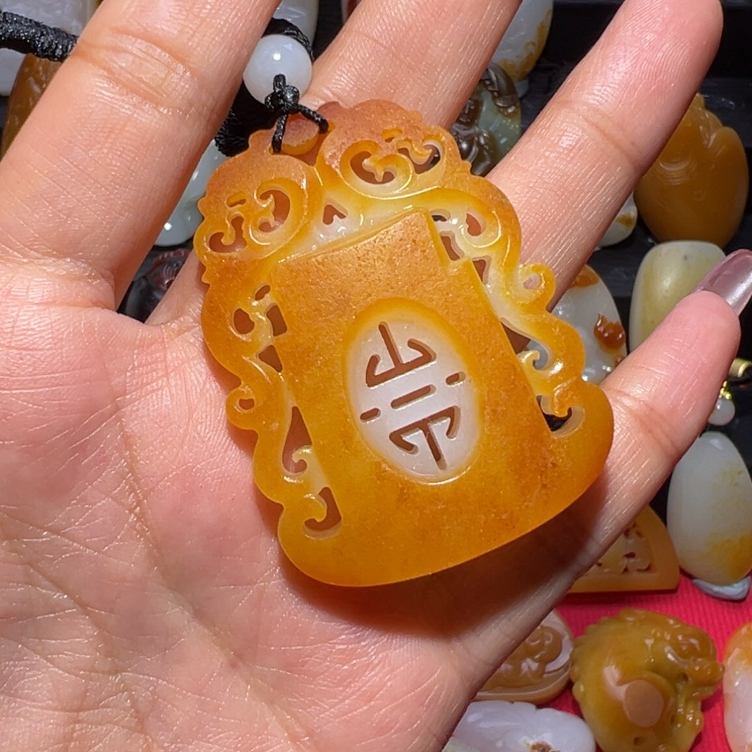 和田玉挂件未镶嵌礼***信