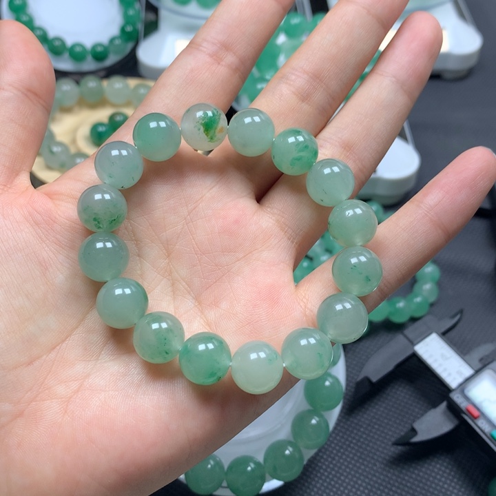 石英质玉手串未镶嵌