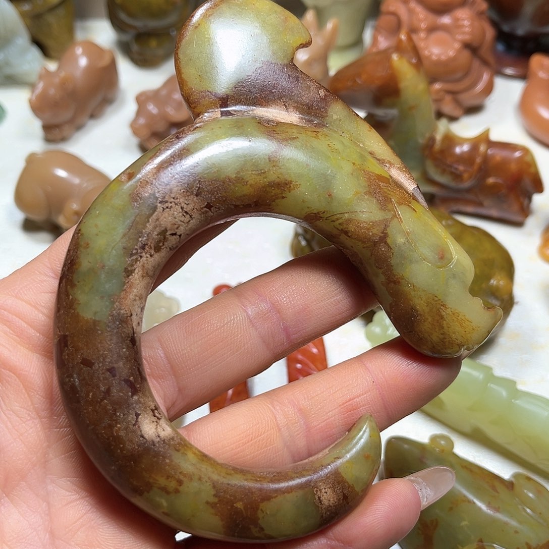 白玉菩提吊坠白玉菩提吊坠