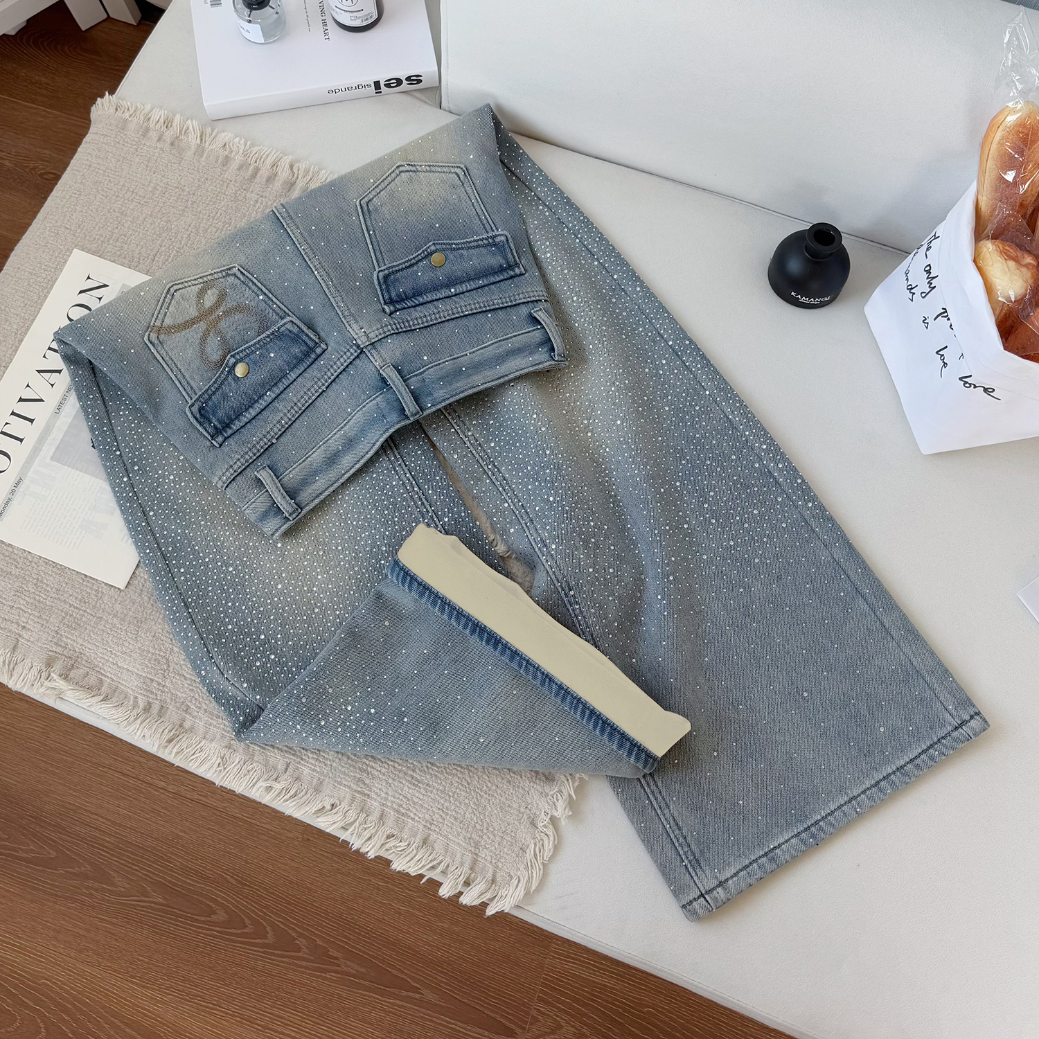 水晶蓝加绒窄版阔腿牛仔裤女2025冬季新款烫钻高腰宽松显瘦直筒裤