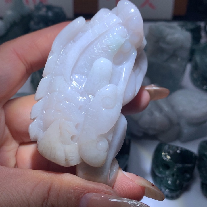 翡翠未镶嵌颈饰保真天然A货翡翠