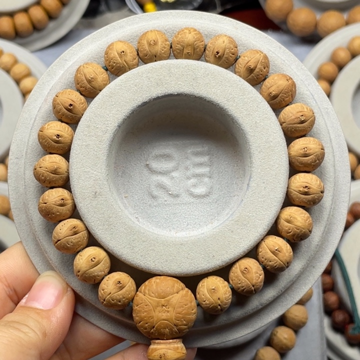 凤眼菩提吊坠《**人手串 11 267