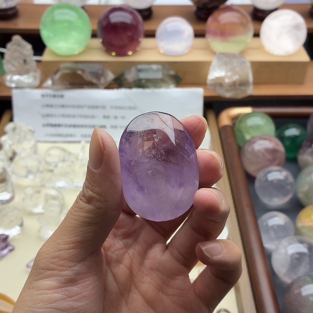 曹****未镶嵌珠宝半成品水晶