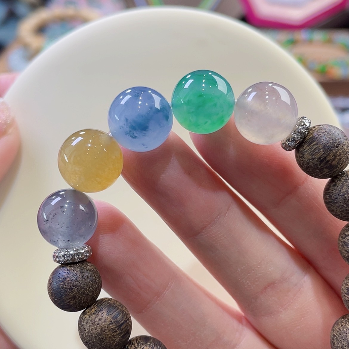 【闪购商品】翡翠颈饰未镶嵌阳绿单颗