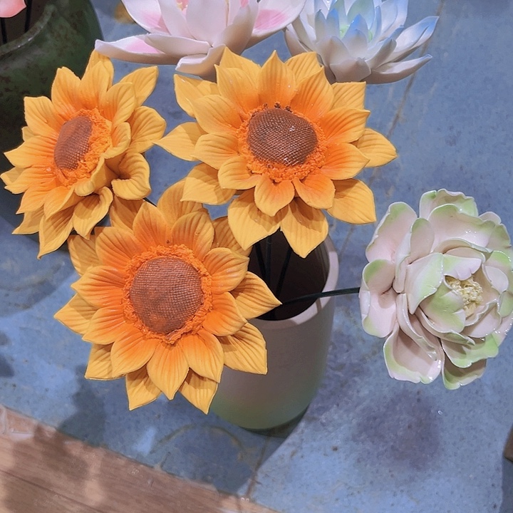 重***）莲花生花开了陶瓷等行业中有一定