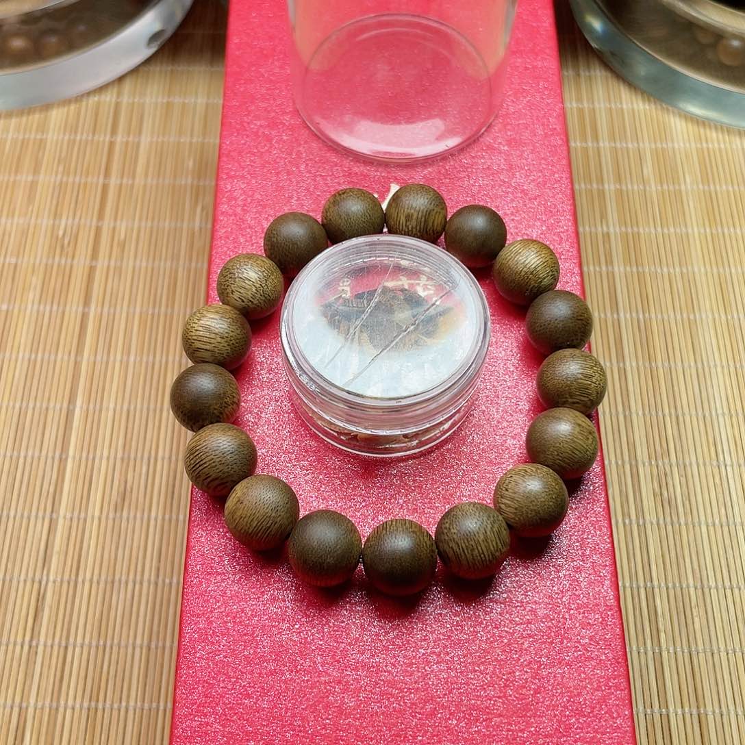 沉香手串海南绿棋B1262945