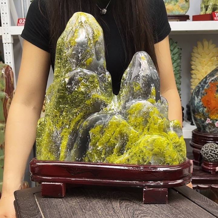 奇石玉石等众多家居用品