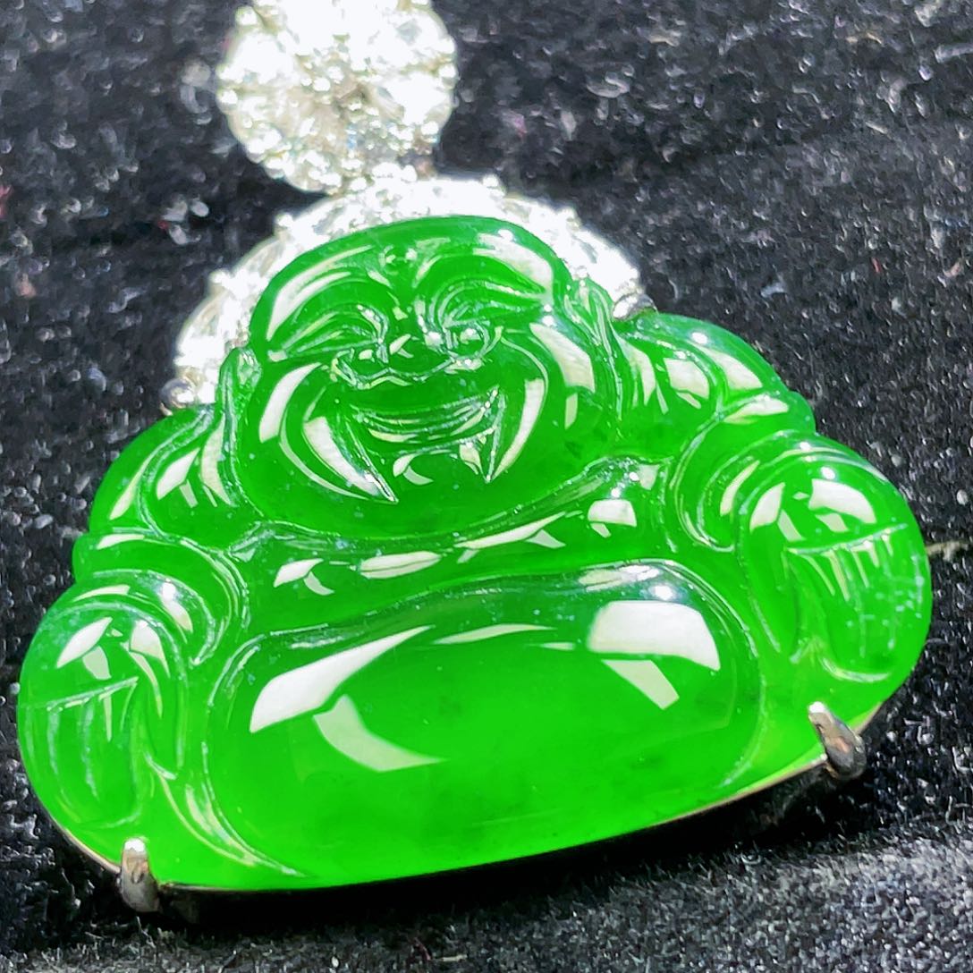 翡翠颈饰未镶嵌19，