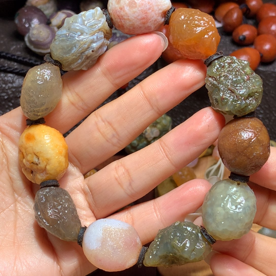 未镶嵌玛瑙/玉髓珠宝半成品