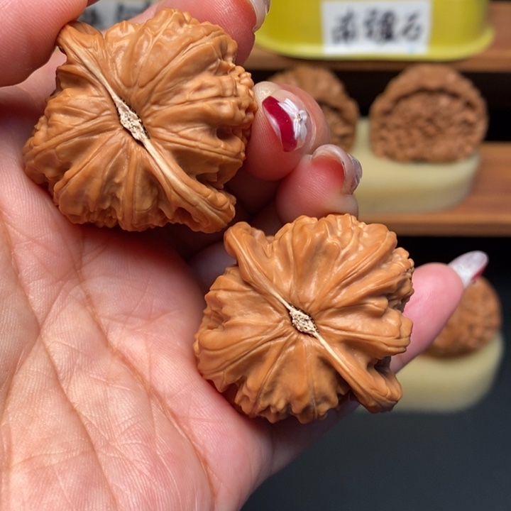 吊坠文玩核桃39全品白狮子