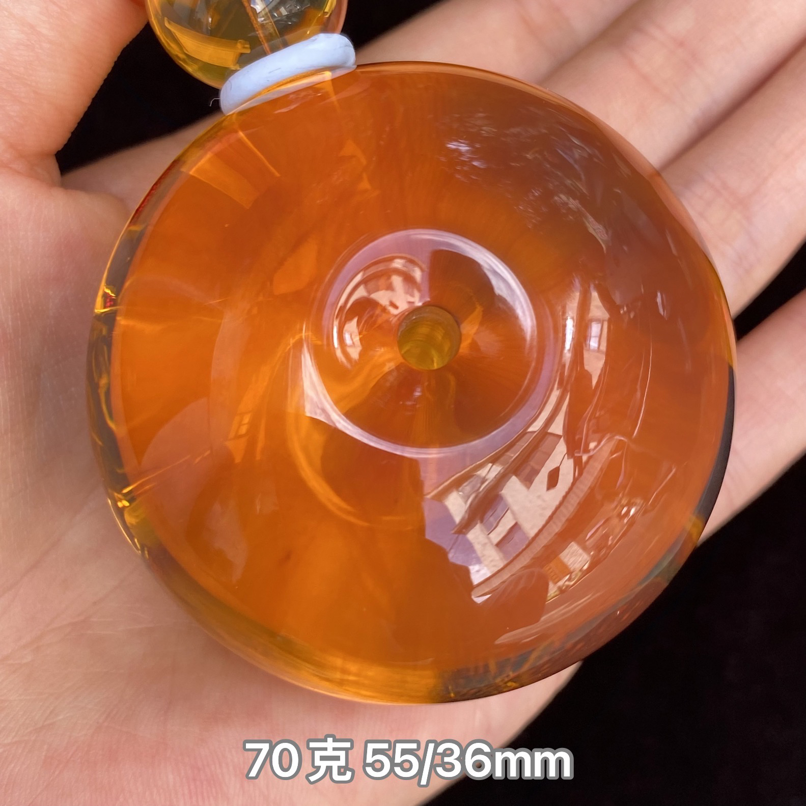 【小伊琥珀】70克黄茶玻璃底平安扣