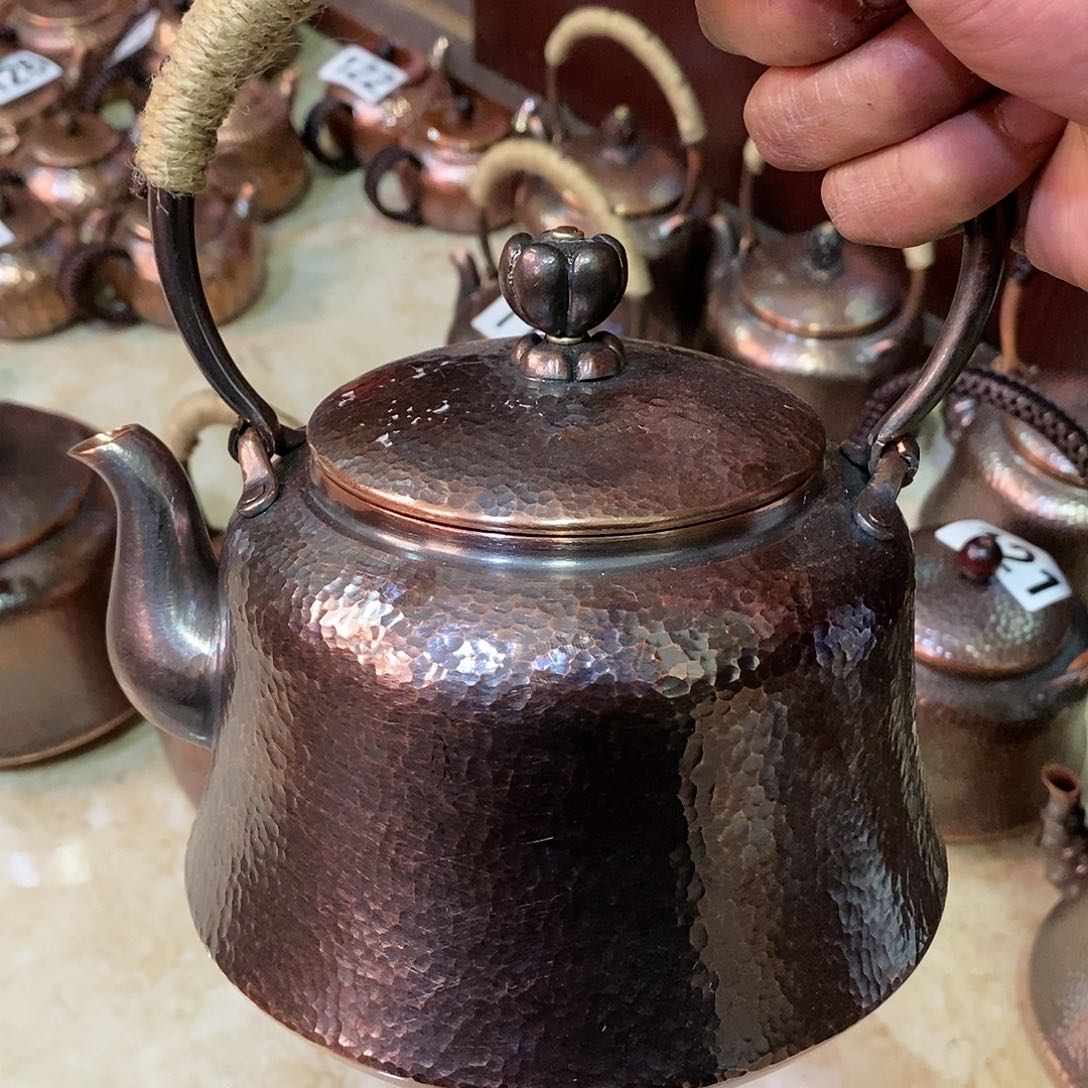 手工锻打工艺复古大壶