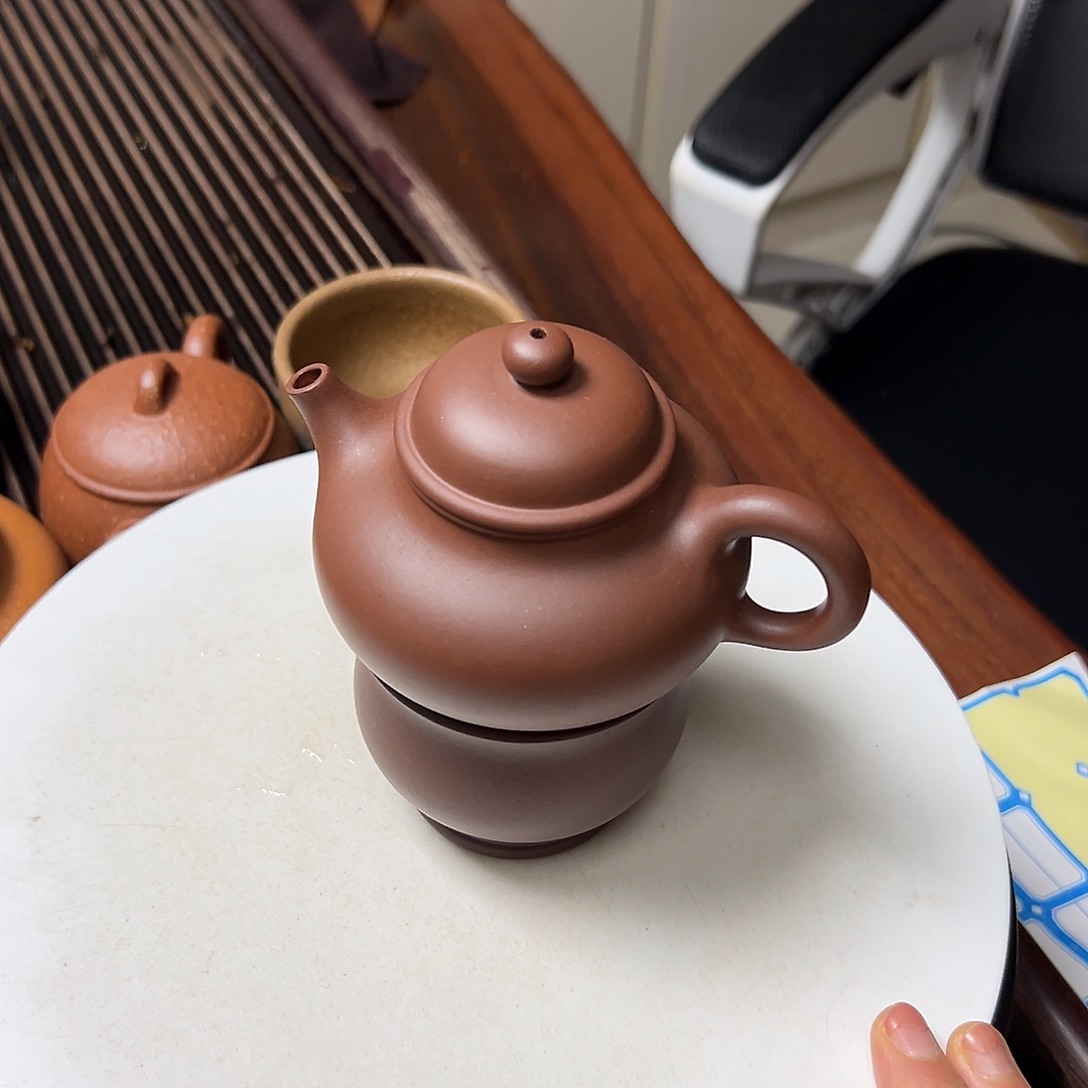 紫泥茶壶紫砂壶等传统