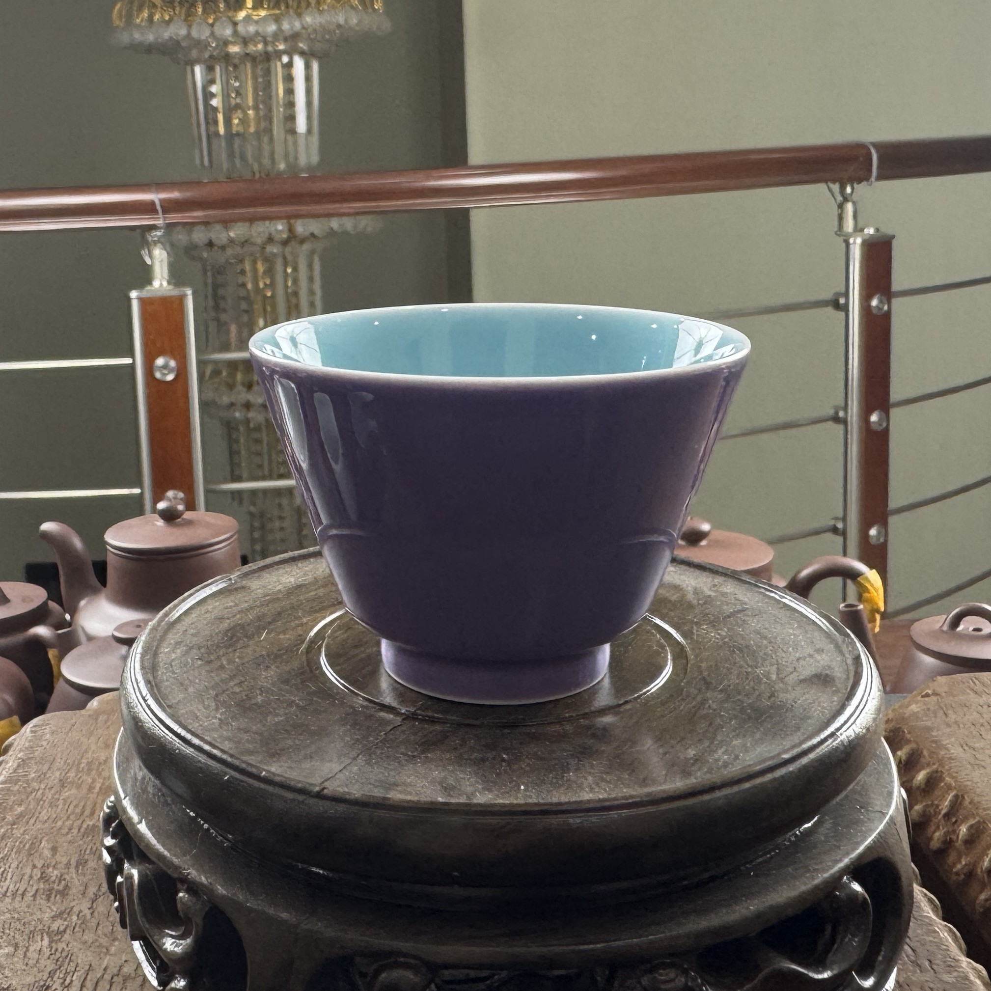 【陈旭底款】景德镇颜色釉-外紫内蓝-品茗杯-容量75cc左右。