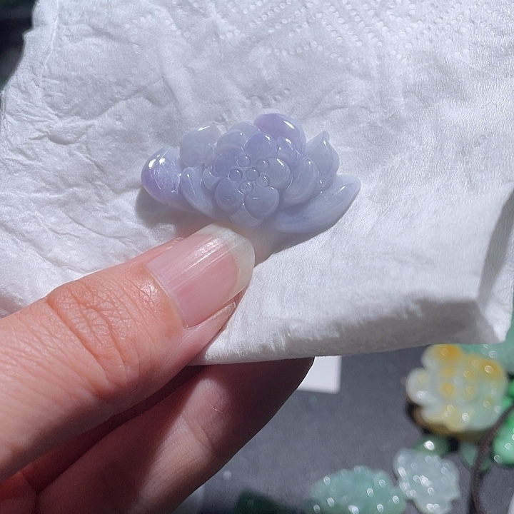 颈饰未镶嵌翡翠天