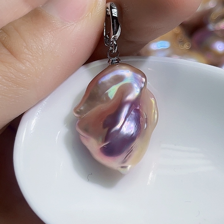 颈饰未镶嵌淡水珍珠