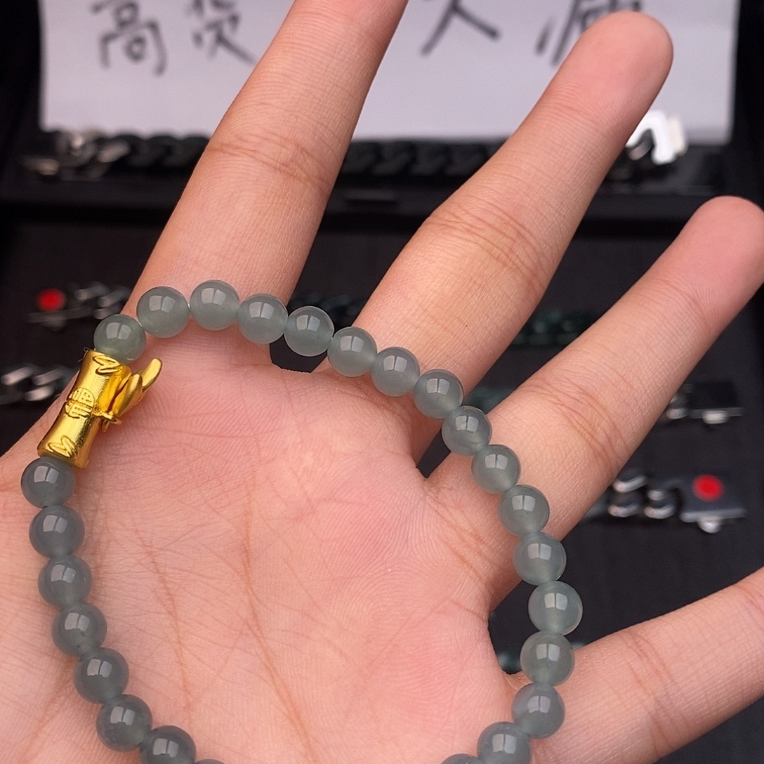 翡翠未镶嵌手链翡翠