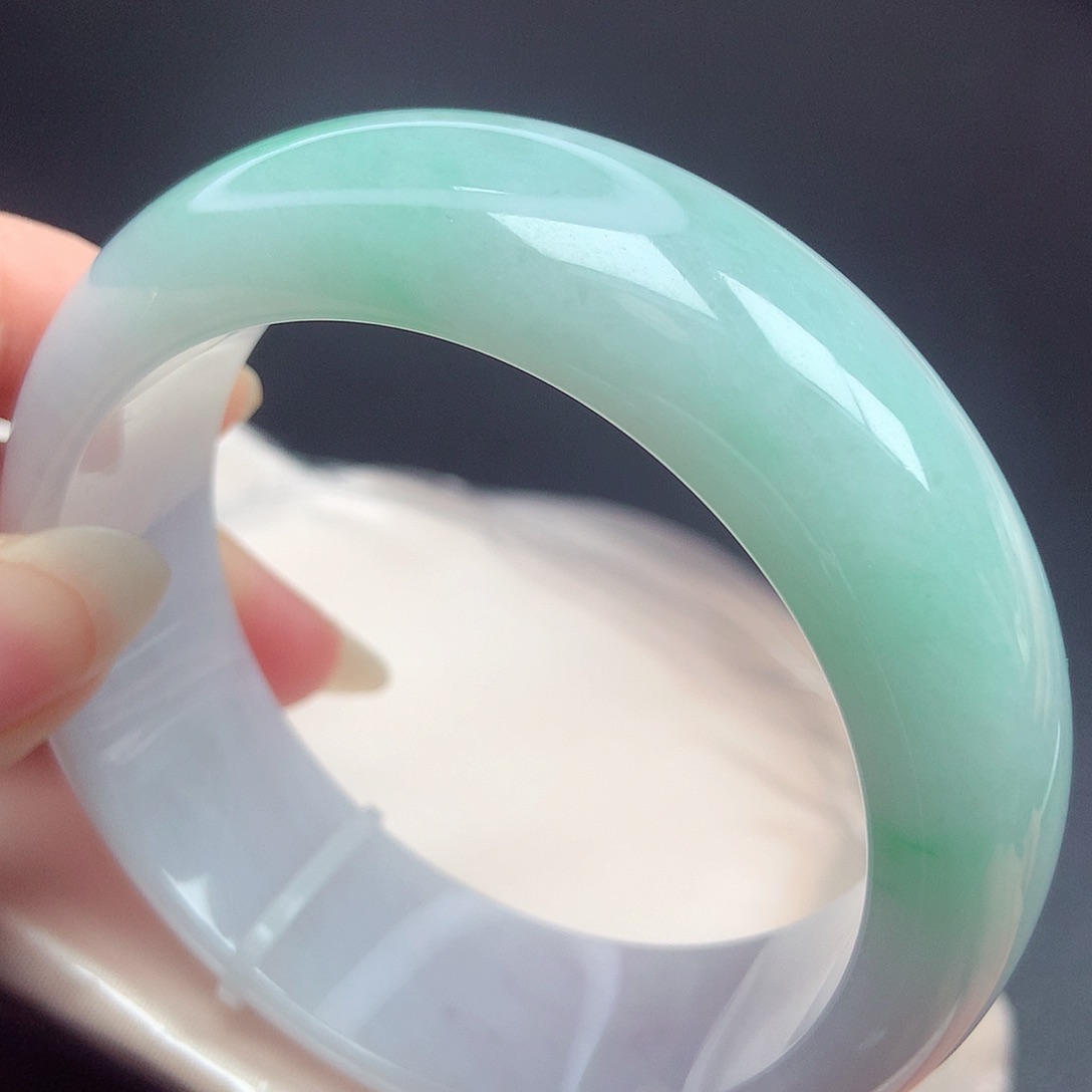 翡翠未镶嵌手镯59.3圈口