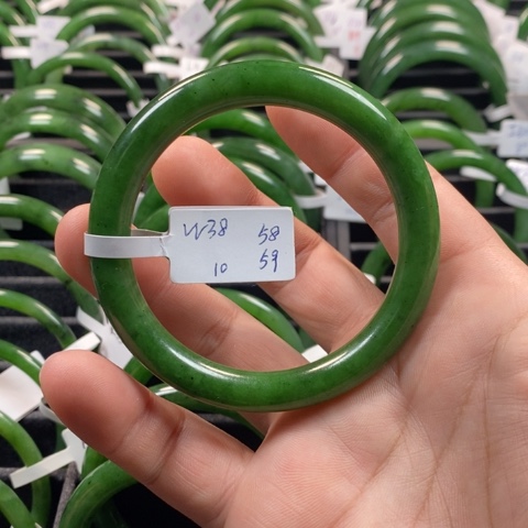 和田玉（碧玉）手镯未镶嵌