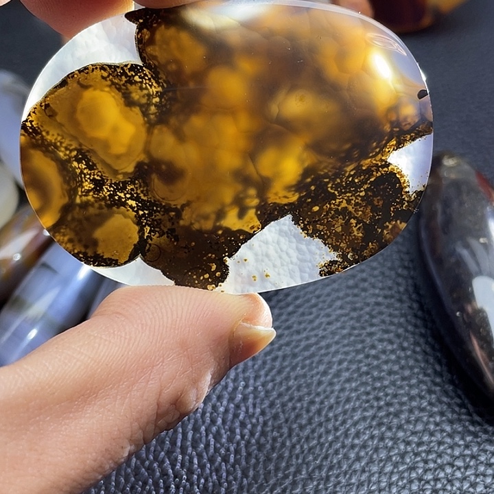 黑***哥玛瑙/玉髓未镶嵌颈饰