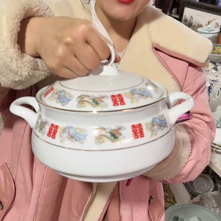 瓷片//////景德镇陶瓷双耳品锅。