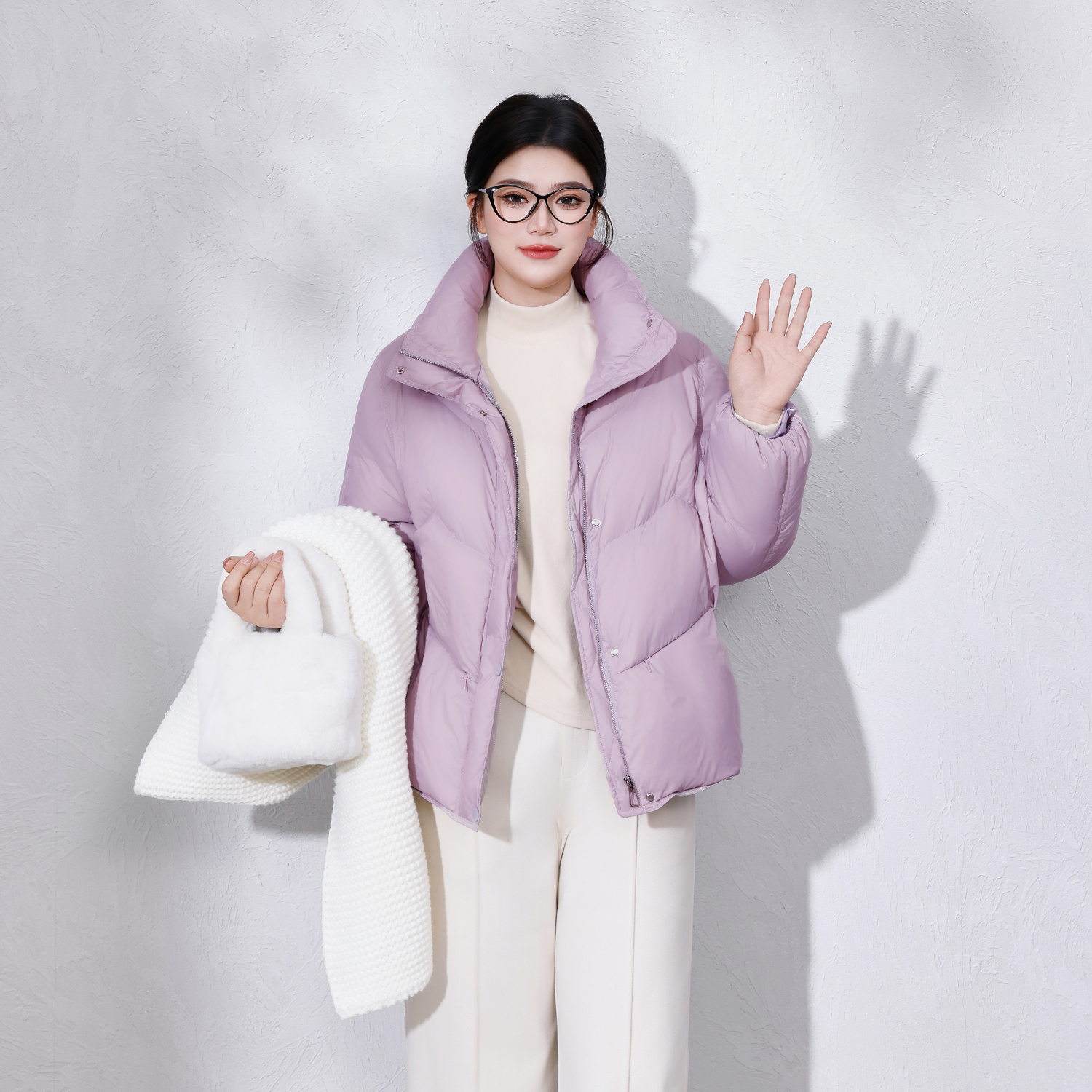 【轻量随行】蛋妹大码女装胖mm冬季百搭保暖短羽绒服外套DM33875