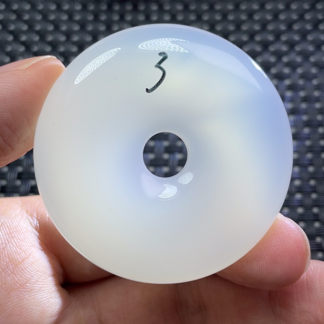 未镶嵌颈饰玛瑙/玉髓疯*子