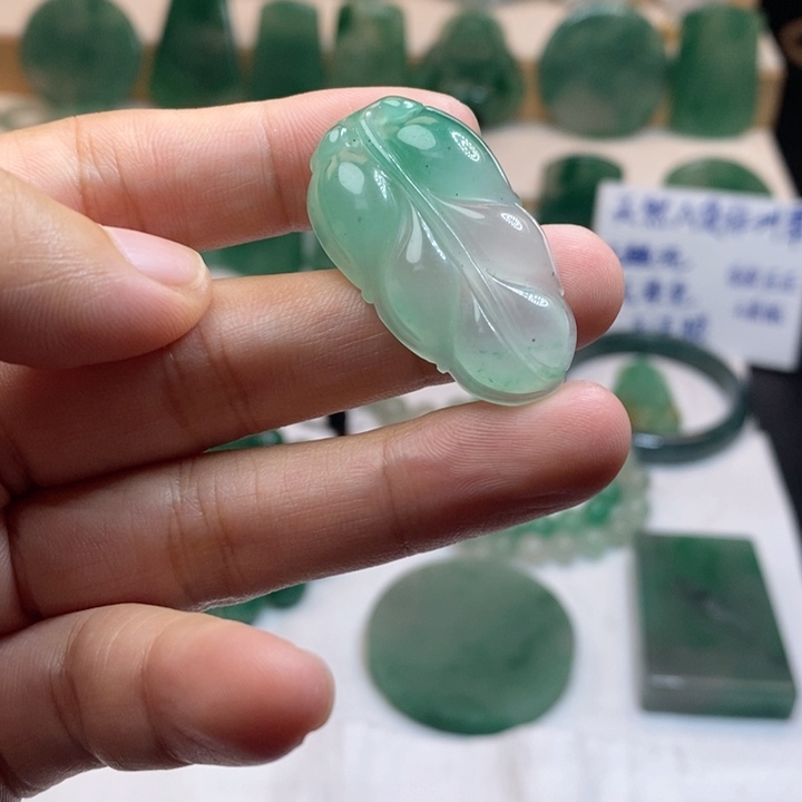 未镶嵌石英质玉珠宝奇石非洲翠