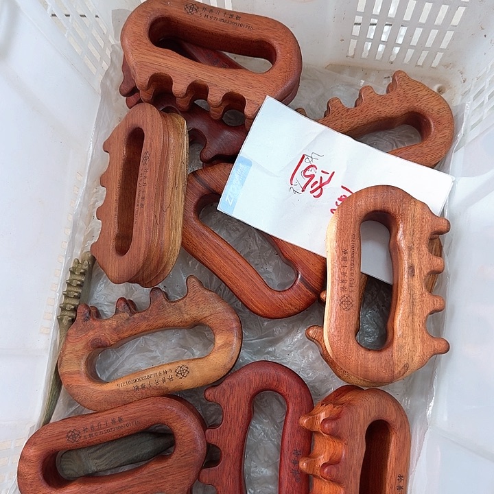 红檀木小号豆豆推板瑕疵