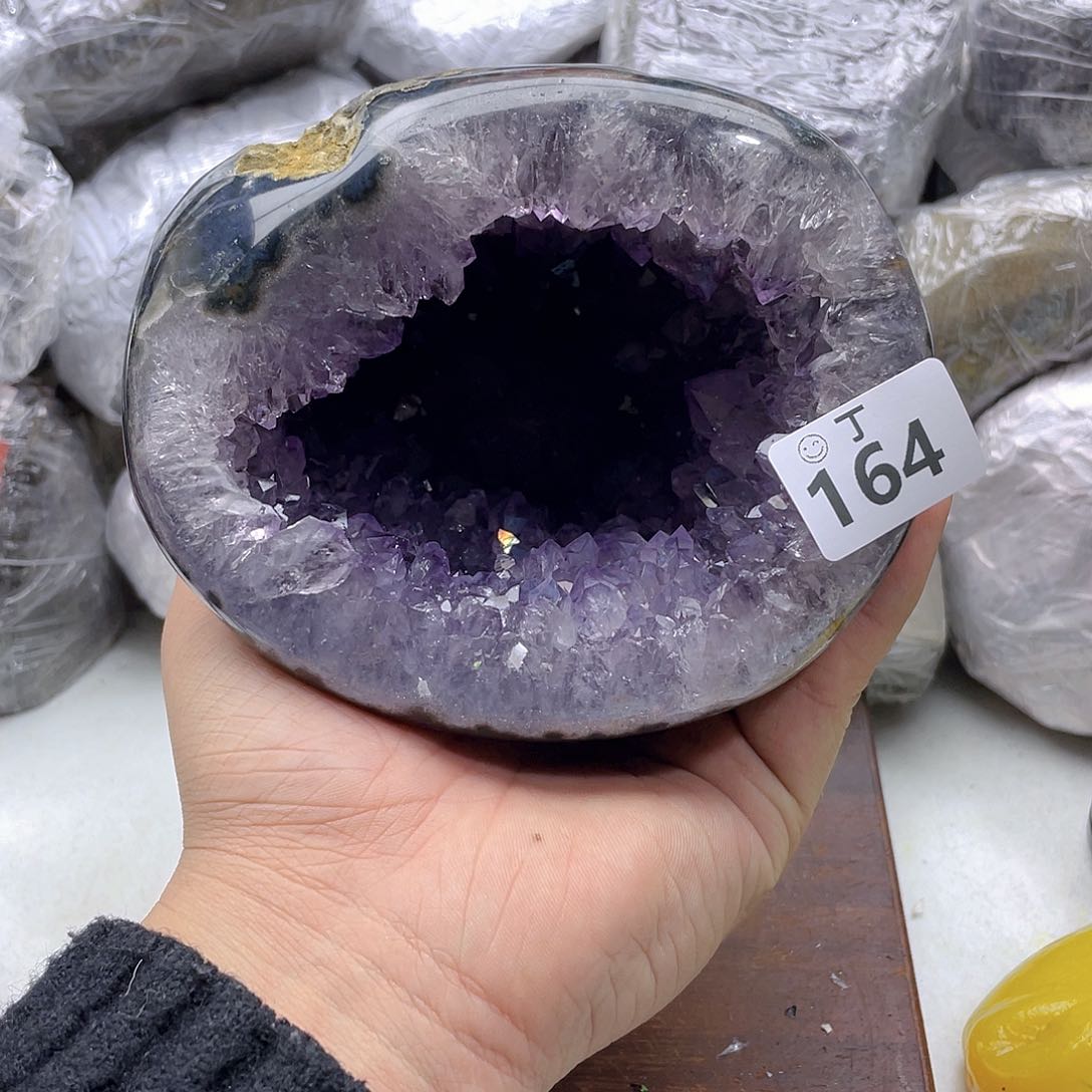 紫晶大型摆件（非配饰）未镶嵌